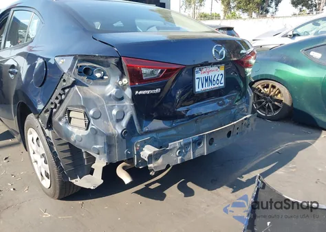 2017 Mazda 3 Sport z USA, uszkodzony, nr VIN JM1BN1U74H1130540